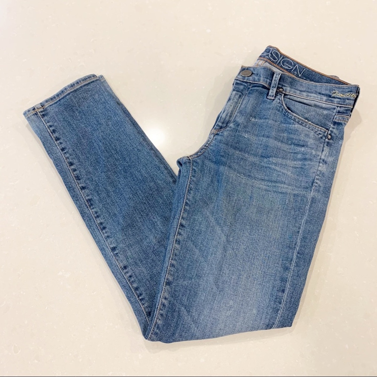 Goldsign Frontier Distressed Splatter Jeans 27